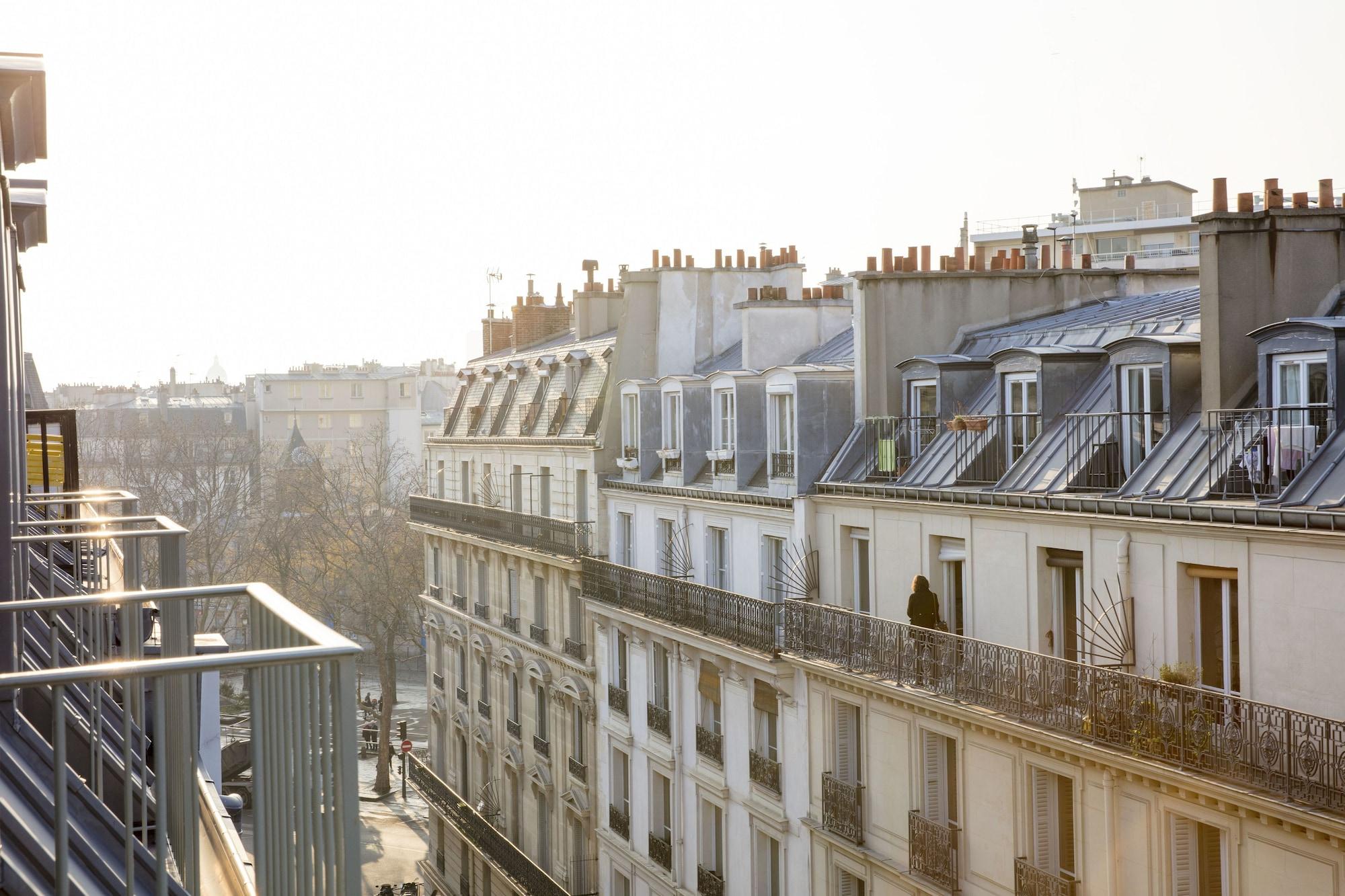 Maison Breguet Париж Экстерьер фото Haussmann apartments in Paris