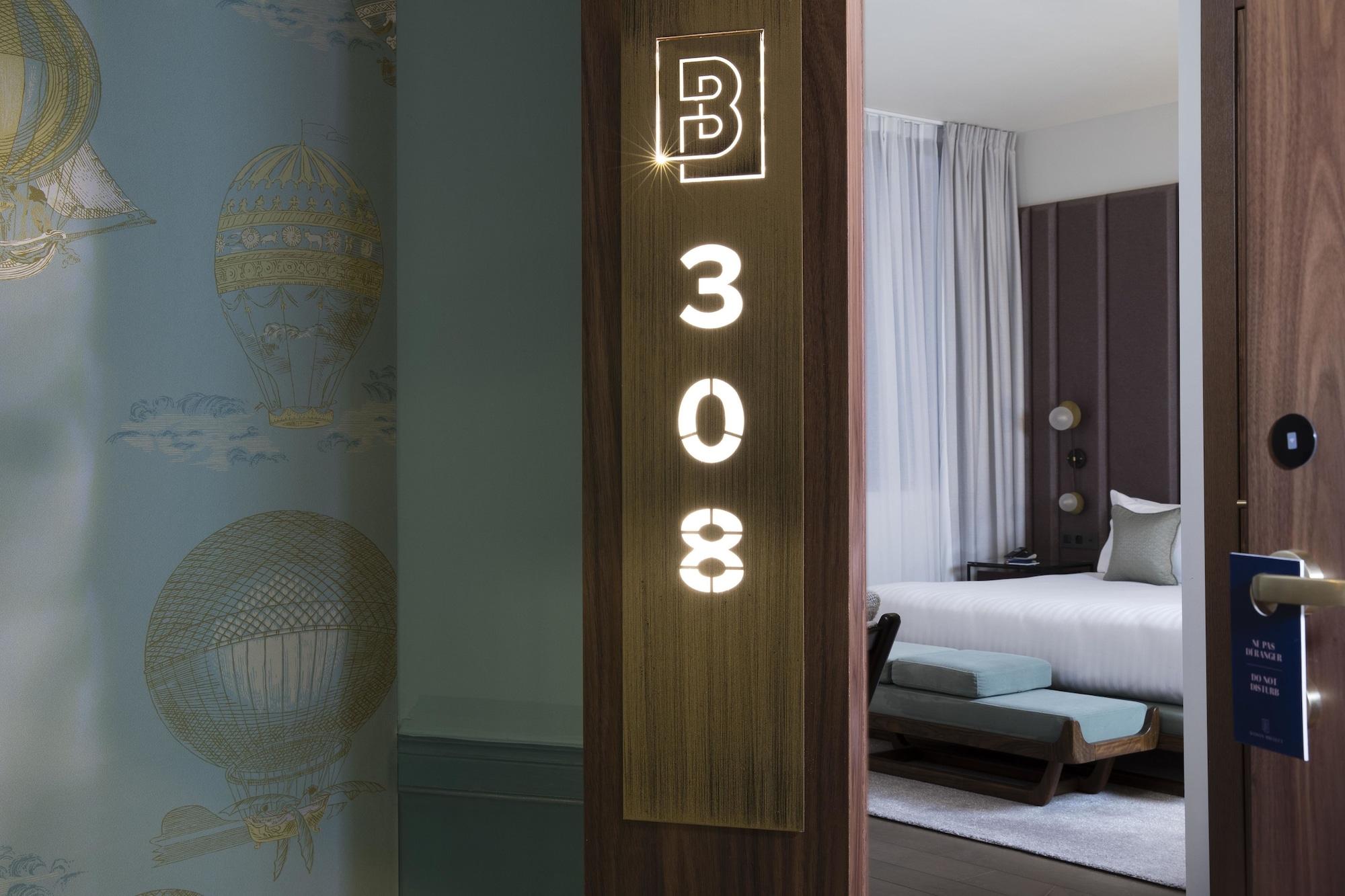Maison Breguet Париж Экстерьер фото B&B Hotel logo