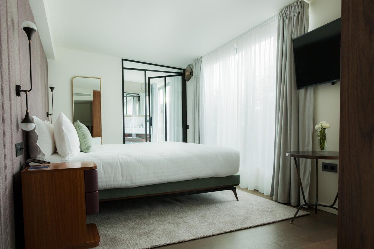 Maison Breguet Париж Экстерьер фото A bedroom at the hotel