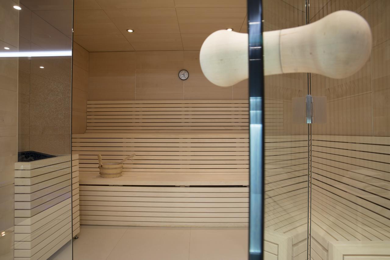 Maison Breguet Париж Экстерьер фото A Finnish sauna